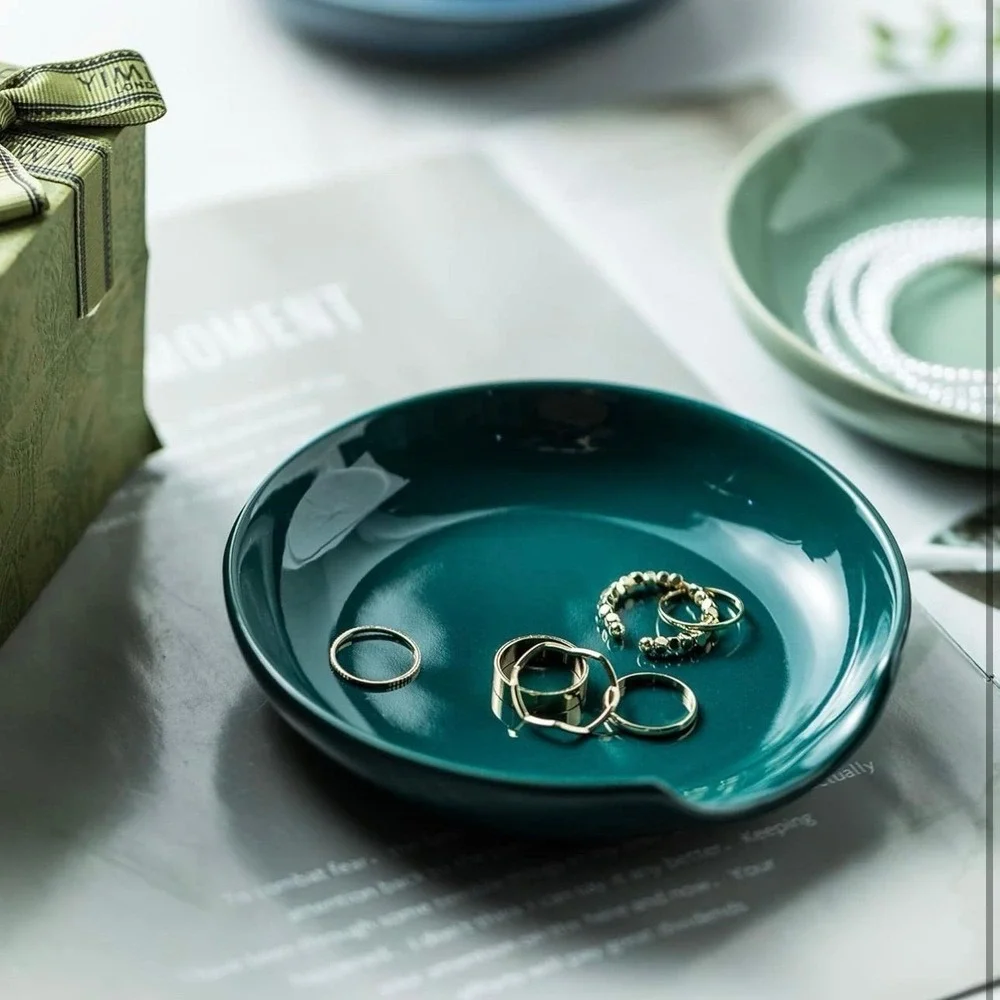 LYEOBOH Spoon Rest for Stove Top,‎ Porcelain Spoon Holder Cooking Spoon Rest for